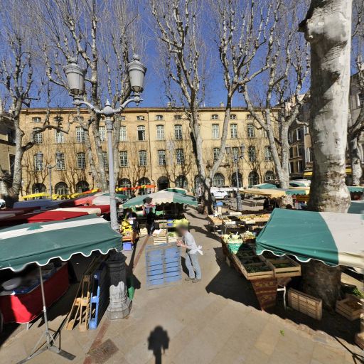 Place Richelme - Batiment touristique - Aix-en-Provence