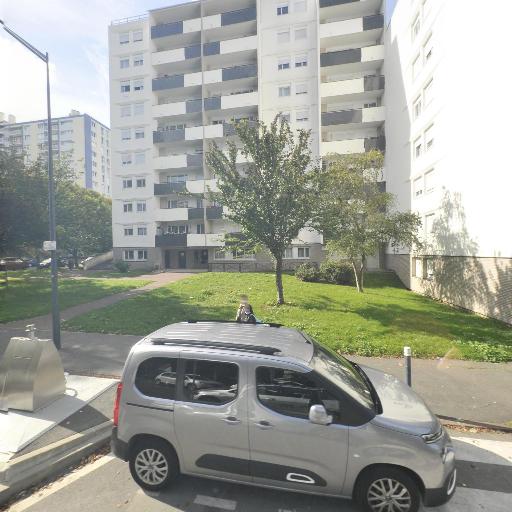 Parking Place des Larris - Parking - Fontenay-sous-Bois