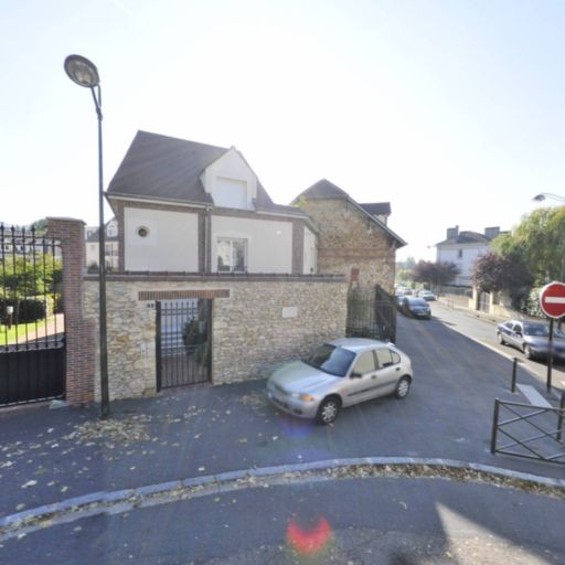 Mimouni Zhor - Mandataire immobilier - Le Chesnay-Rocquencourt