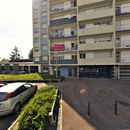Adomicile Services - Ménage et repassage à domicile - Angers