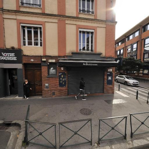 Au Fut Et A Mesure - Bar à thèmes - Toulouse