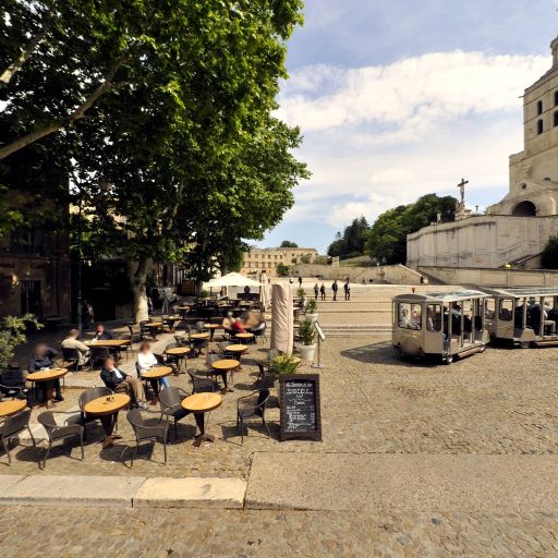 Palais des Papes - Parking public - Avignon
