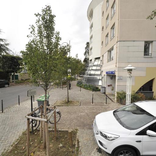 Rueil-Malmaison - Claude Monet - Indigo - Parking réservable en ligne - Rueil-Malmaison