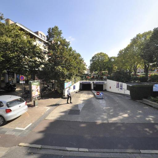 Rueil-Malmaison - Hôtel de ville - Indigo - Parking réservable en ligne - Rueil-Malmaison