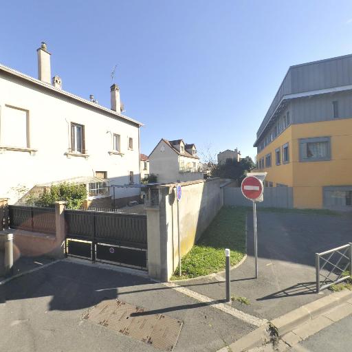 Résidence Les Murs A Pêches Maison De Retraite Intercommunale - Maison de retraite et foyer-logement publics - Montreuil