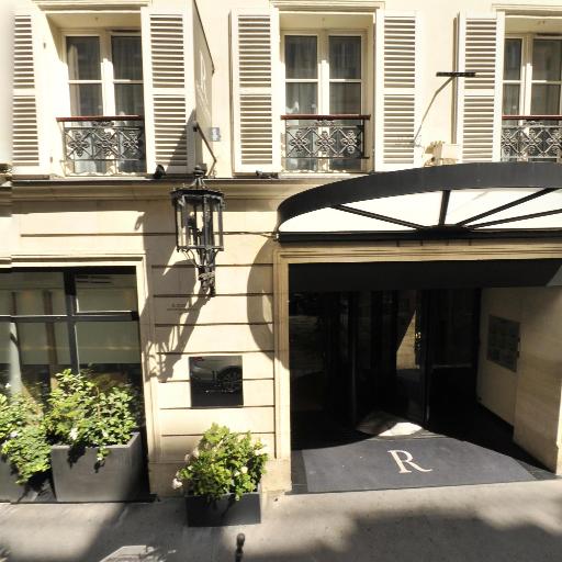 Spa Asian Villa Spa de l'Hôtel Renaissance Vendôme - Fabrication de saunas, hammams et spas - Paris