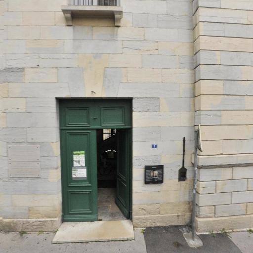 Bibliothèque Municipale - Batiment touristique - Besançon