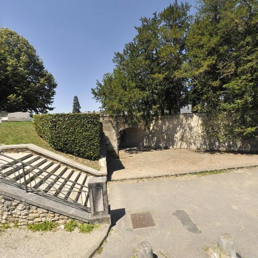 Bastion Du Roi - Parc et zone de jeu - Blois