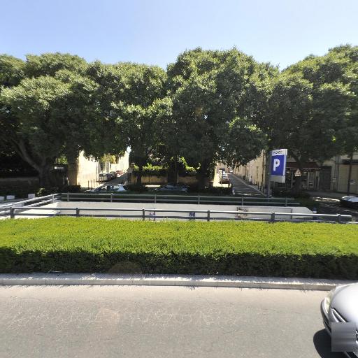 Parking Jardin de la Fontaine - Parking - Nîmes