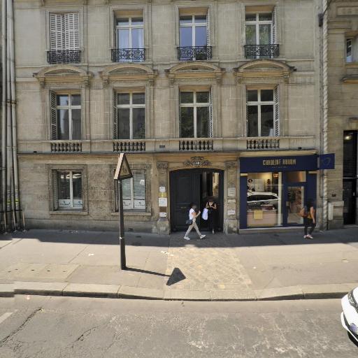 Caroline Abram - Vente et location de matériel médico-chirurgical - Paris
