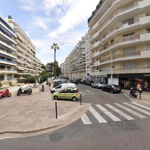Sixt - Location d'automobiles de tourisme et d'utilitaires - Cannes
