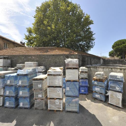 Arles Carrelages - Équipements pour salles de bain - Arles