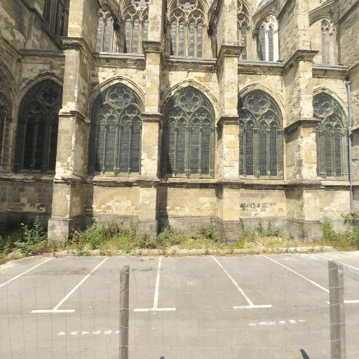 Basilique Notre-Dame Du Saint-Cordon - Église - Valenciennes